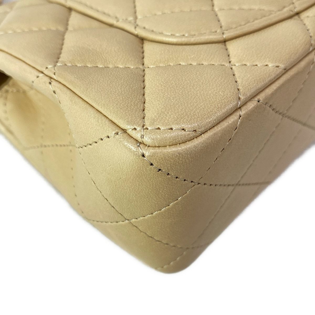 Chanel Shoulder Bag Mini Quilted Beige Matte Togo Chain Lambskin — view 8