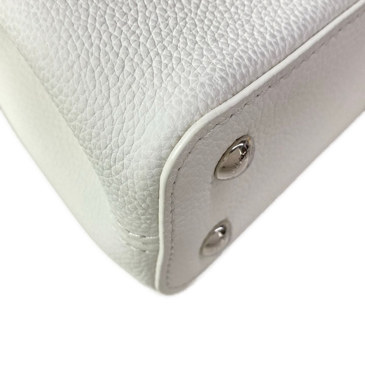 Louis Vuitton Handbag Capucines Ewmini Optic White Leather Cowhide — view 8