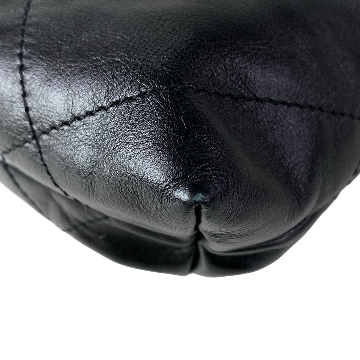 Chanel Handbag 22 Mini Black — view 7