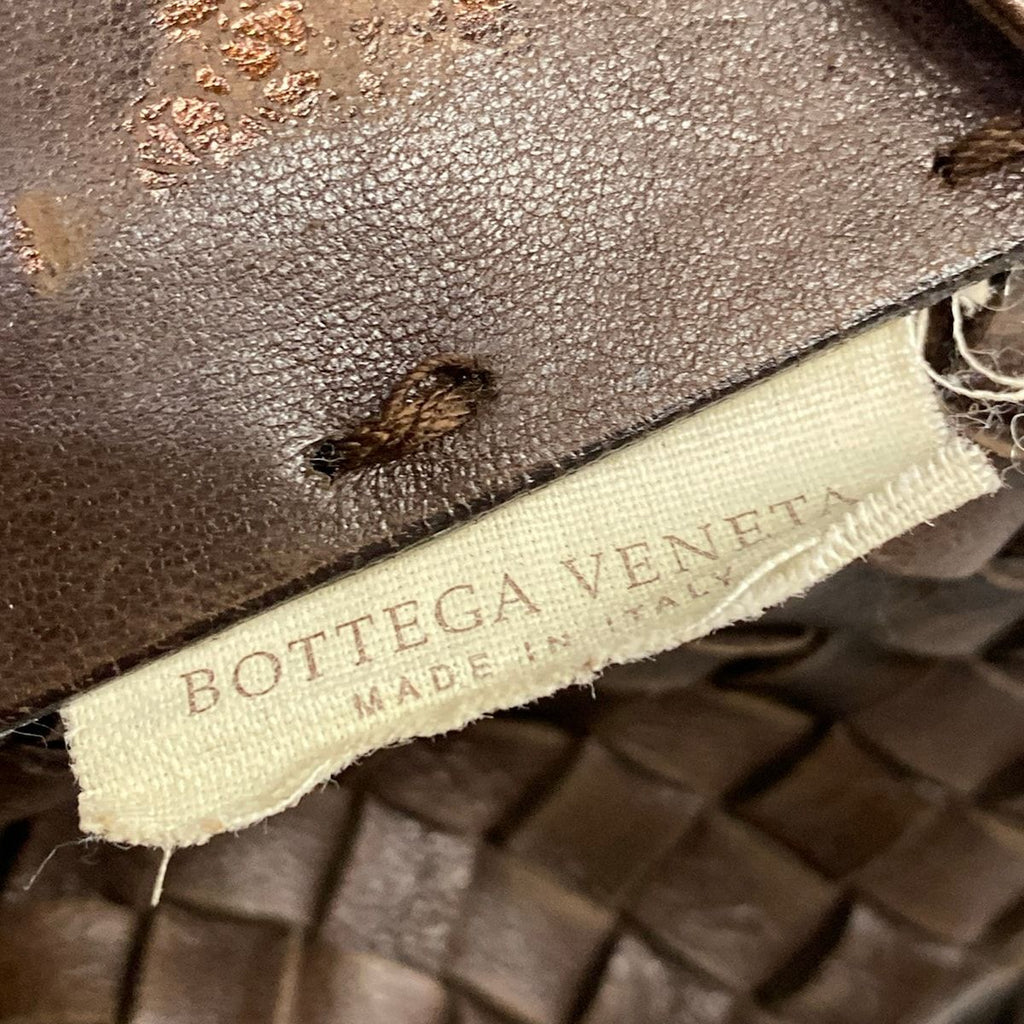 Bottega Veneta Tote Cover MM Dark Brown Leather — view 8
