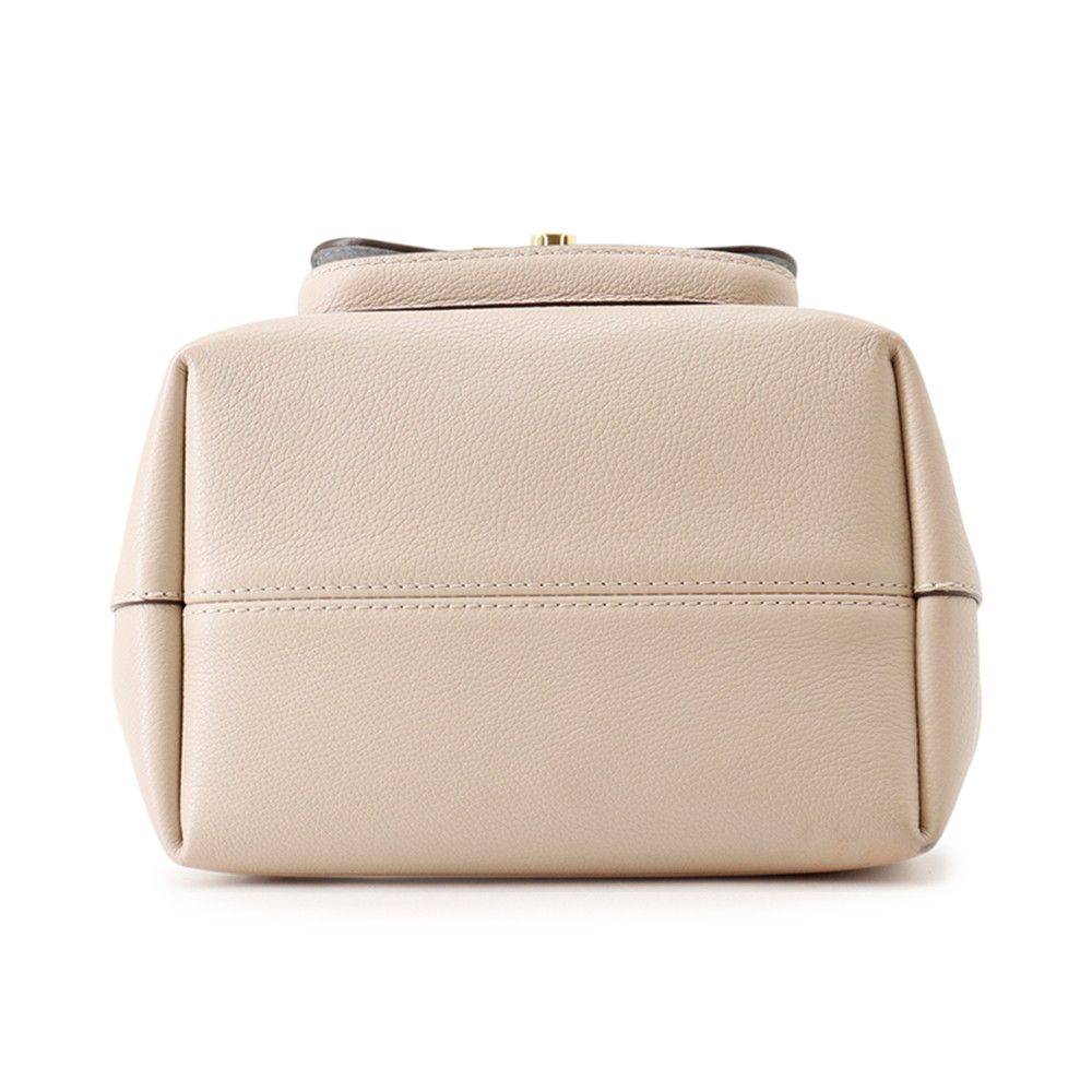 Louis Vuitton Shoulder Bag Leather Lockme Bucket NV 3way — view 3