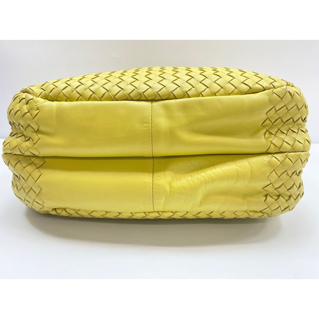 Bottega Veneta Handbag Leather Campana — view 6