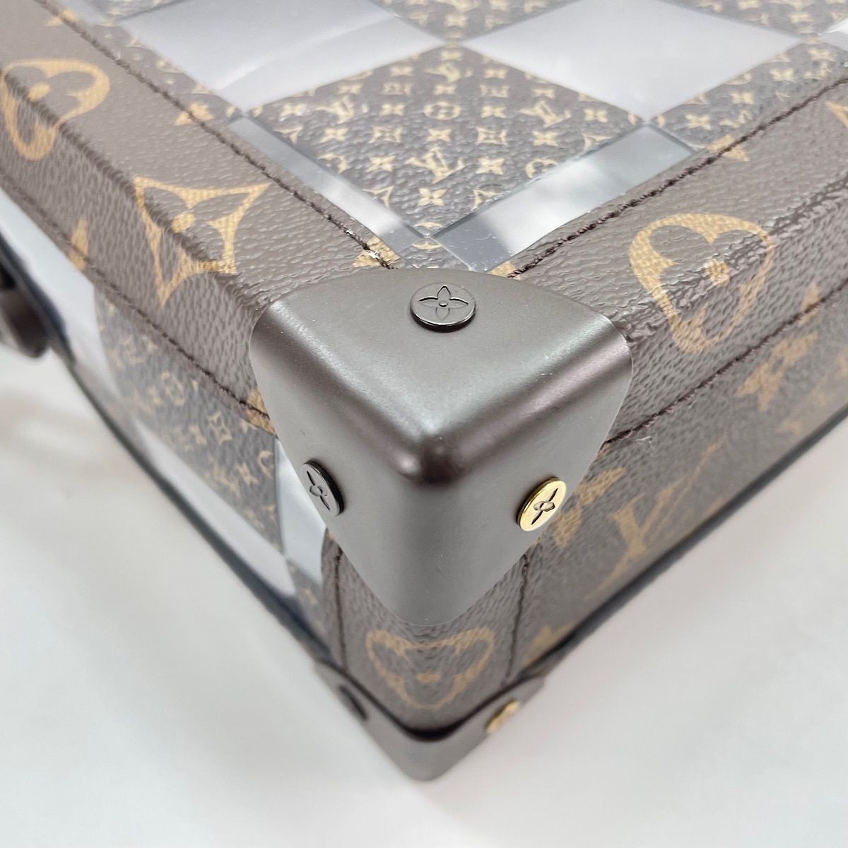 Louis Vuitton Shoulder Bag Slim Soft Trunk — view 8