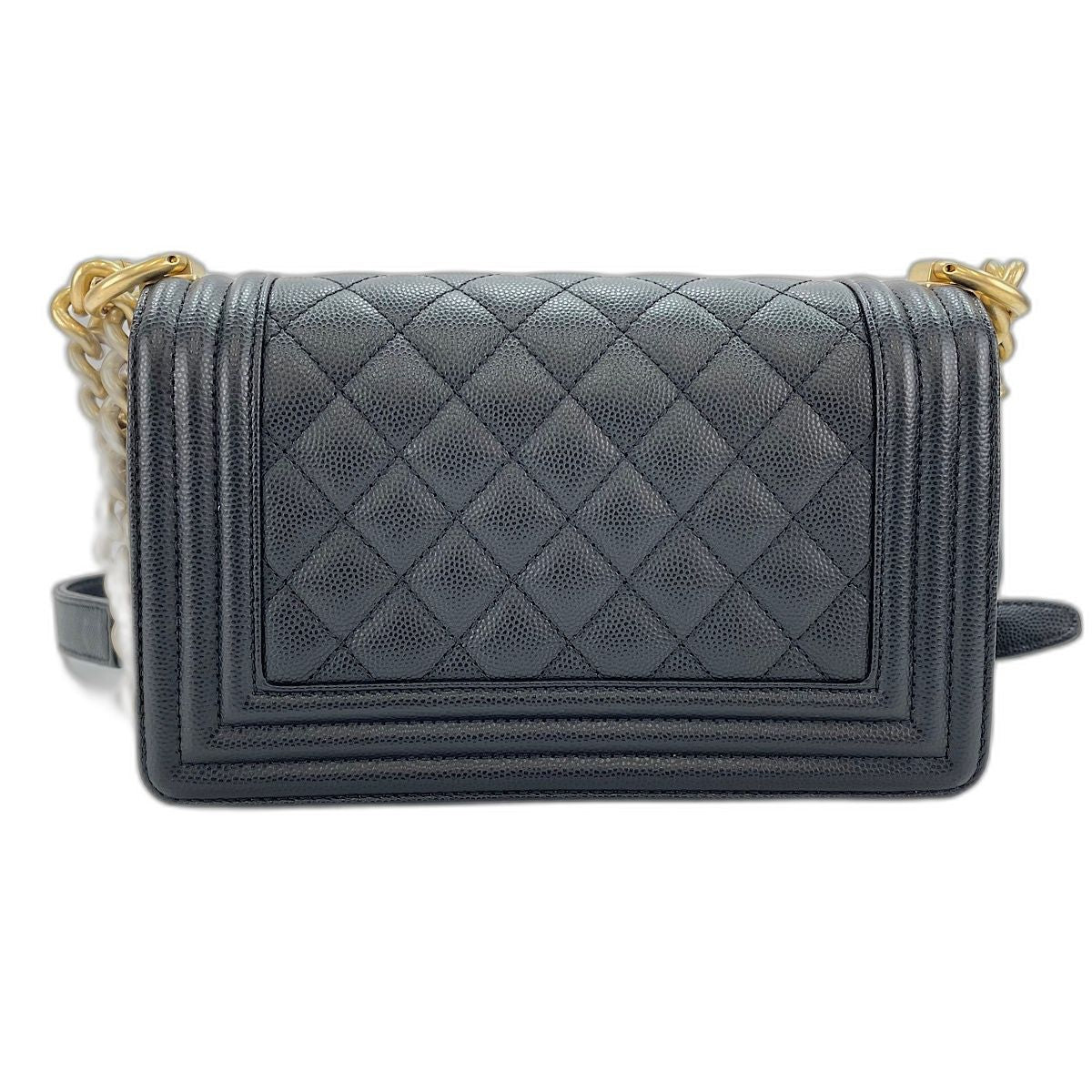 Chanel Shoulder Bag Boy Small — view 3