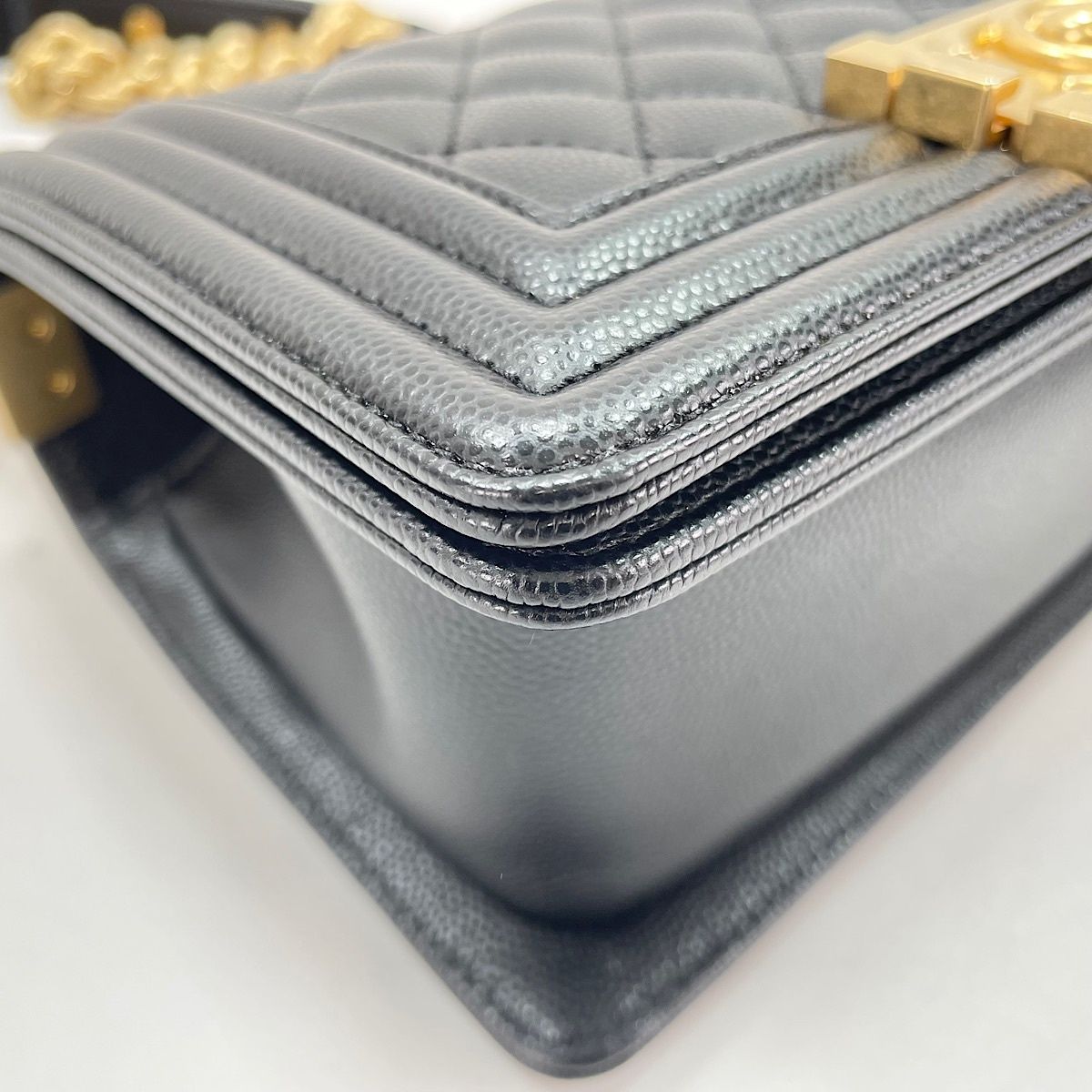 Chanel Shoulder Bag Boy Small — view 8
