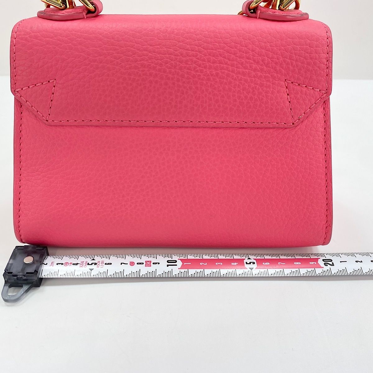 Louis Vuitton Handbag Twist One Handle BB — view 4