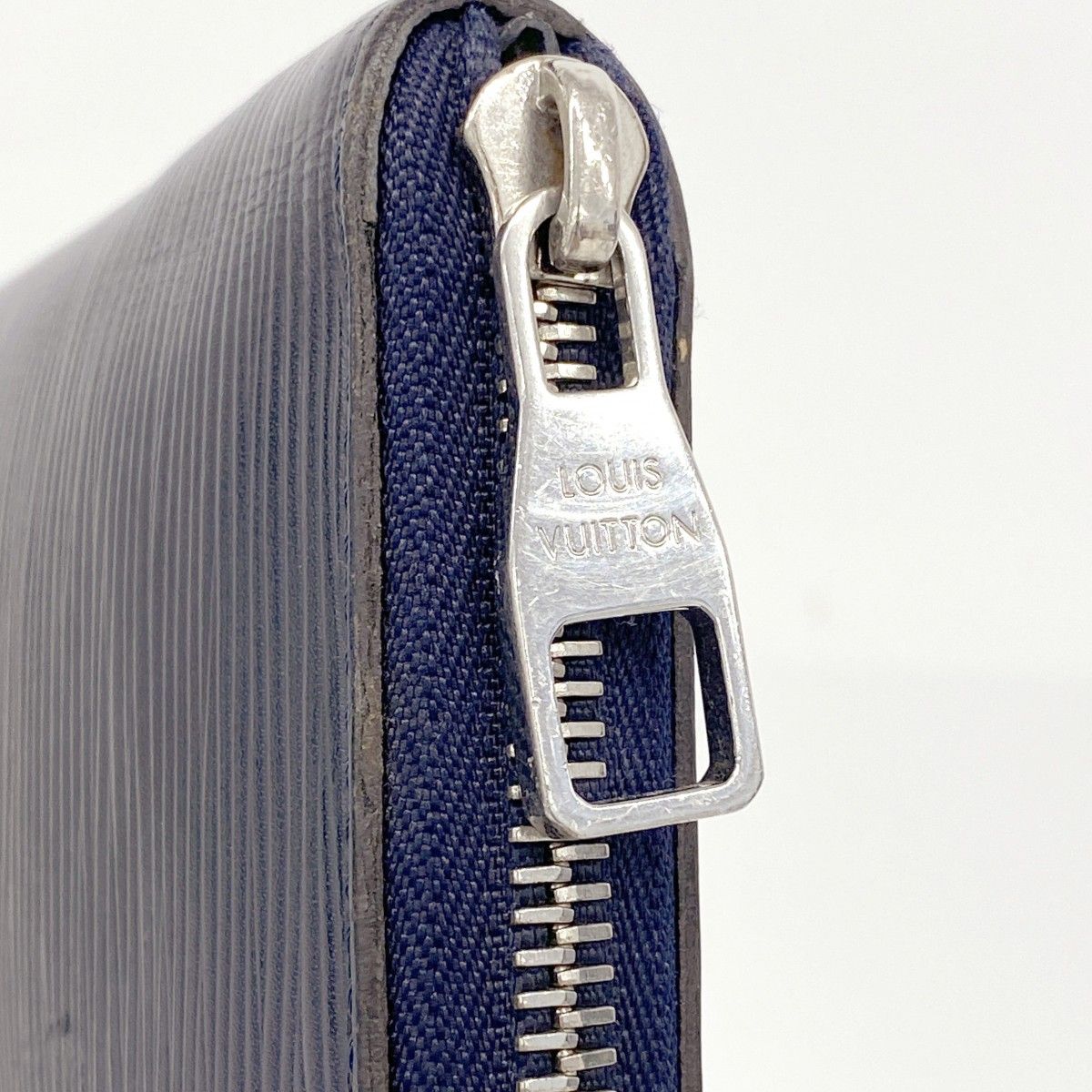 Louis Vuitton Wallet Epi Zippy Vertical Blue Marine — view 7