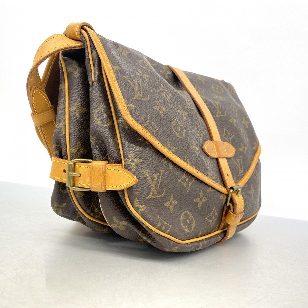 Louis Vuitton Shoulder Bag Monogram Saumur 30 Brown — view 2