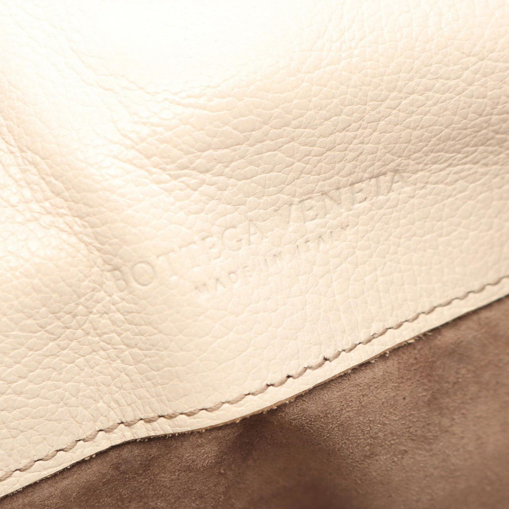 Bottega Veneta Tote Intrecciato Beige Ivory Leather — view 4