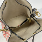 Louis Vuitton Shoulder Bag Monogram Giant Neo Noe Cream Rouge — view 4