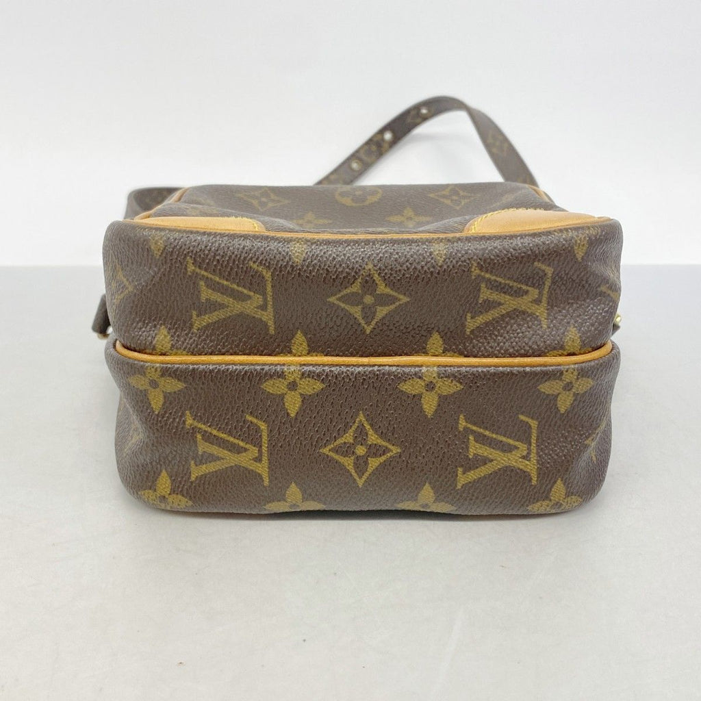 Louis Vuitton Shoulder Bag Monogram Amazon Brown — view 3
