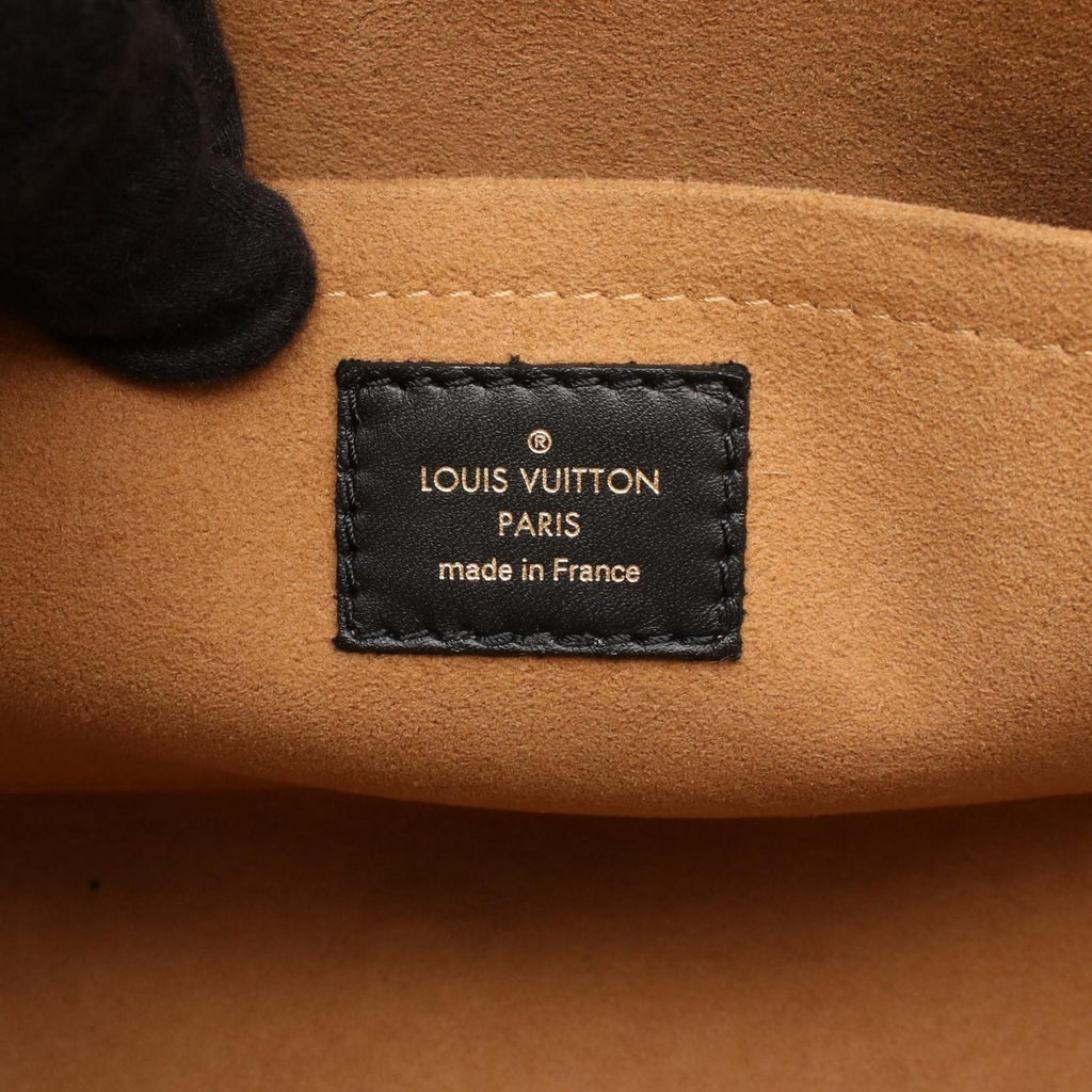 Louis Vuitton Handbag on My Side MM Monogram Noir Leather Canvas — view 4