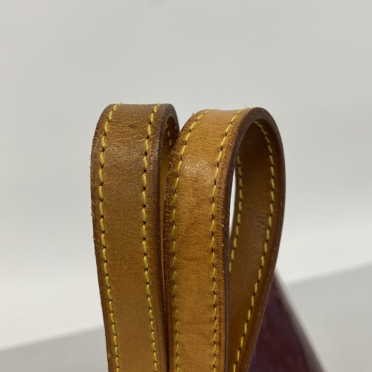 Louis Vuitton Tote Vernis Bellevue GM Violette — view 8