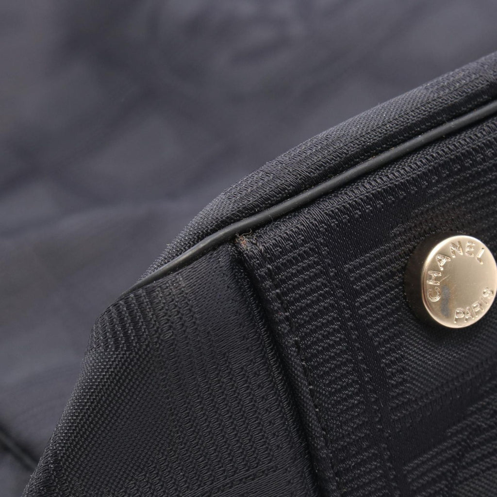 Chanel Tote New Travel Line GM Black Leather GM — view 8