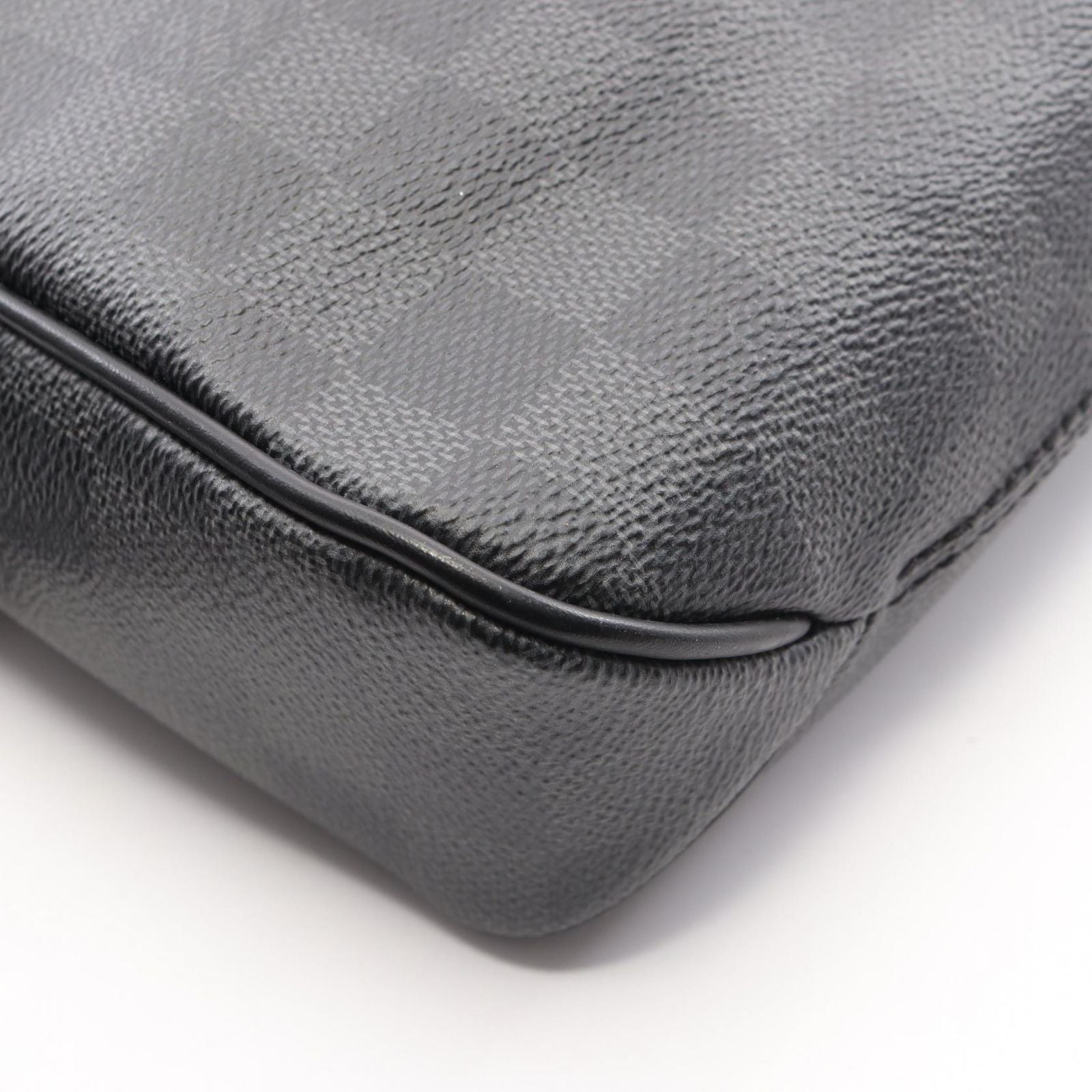 Louis Vuitton Shoulder Bag District PM Damier Graphite Canvas Leather — view 7