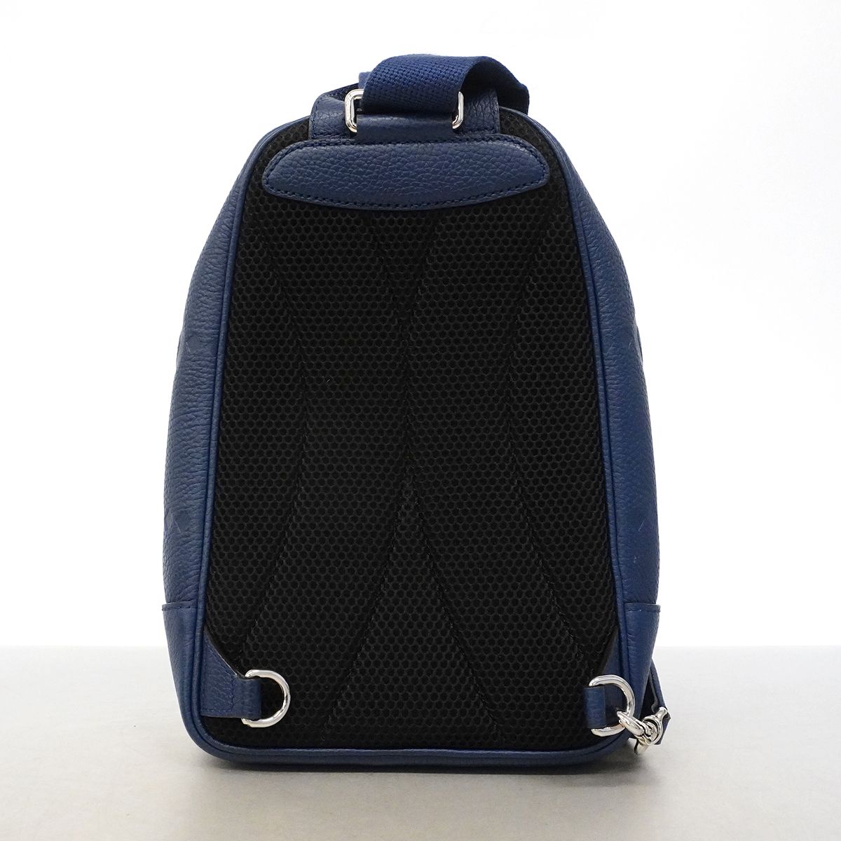 Gucci Belt Bag Jumbo GG Leather Blue Silver — view 8