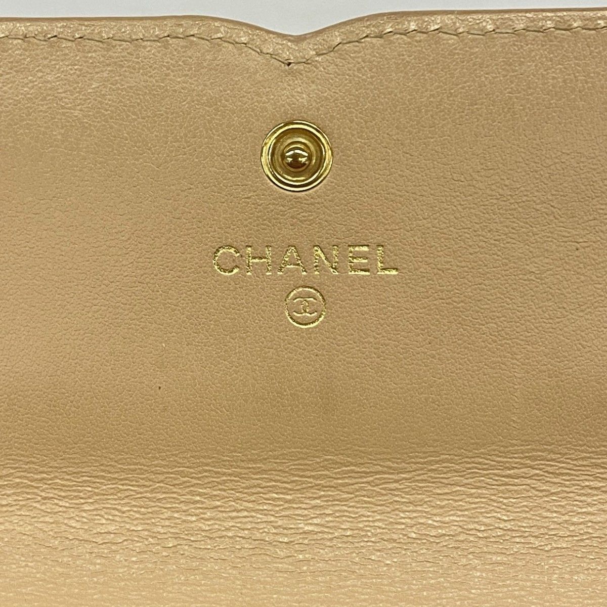 Chanel Wallet CC Filigree Caviar Leather Beige Gold — view 4
