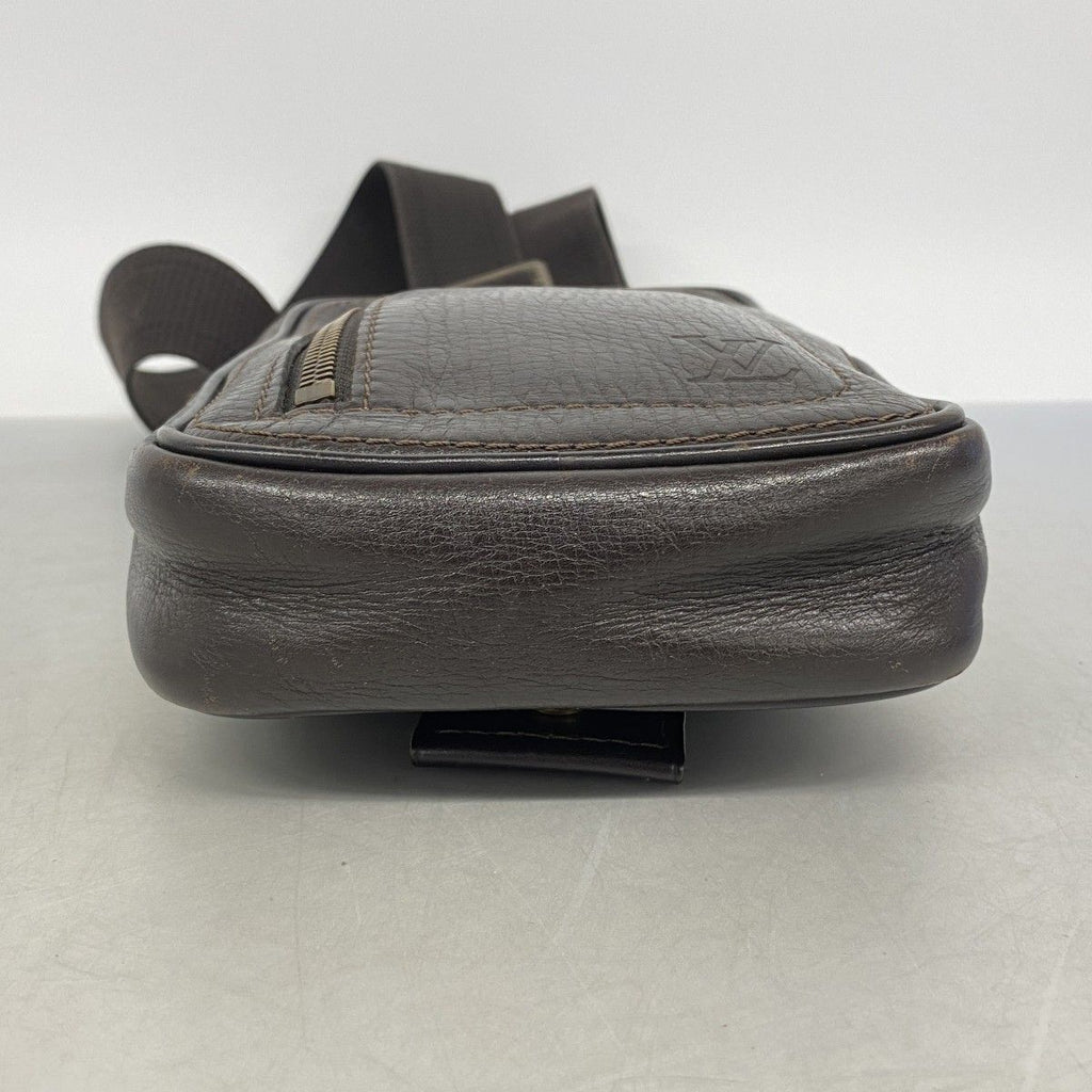 Louis Vuitton Belt Bag Utah Siu Cafe — view 3
