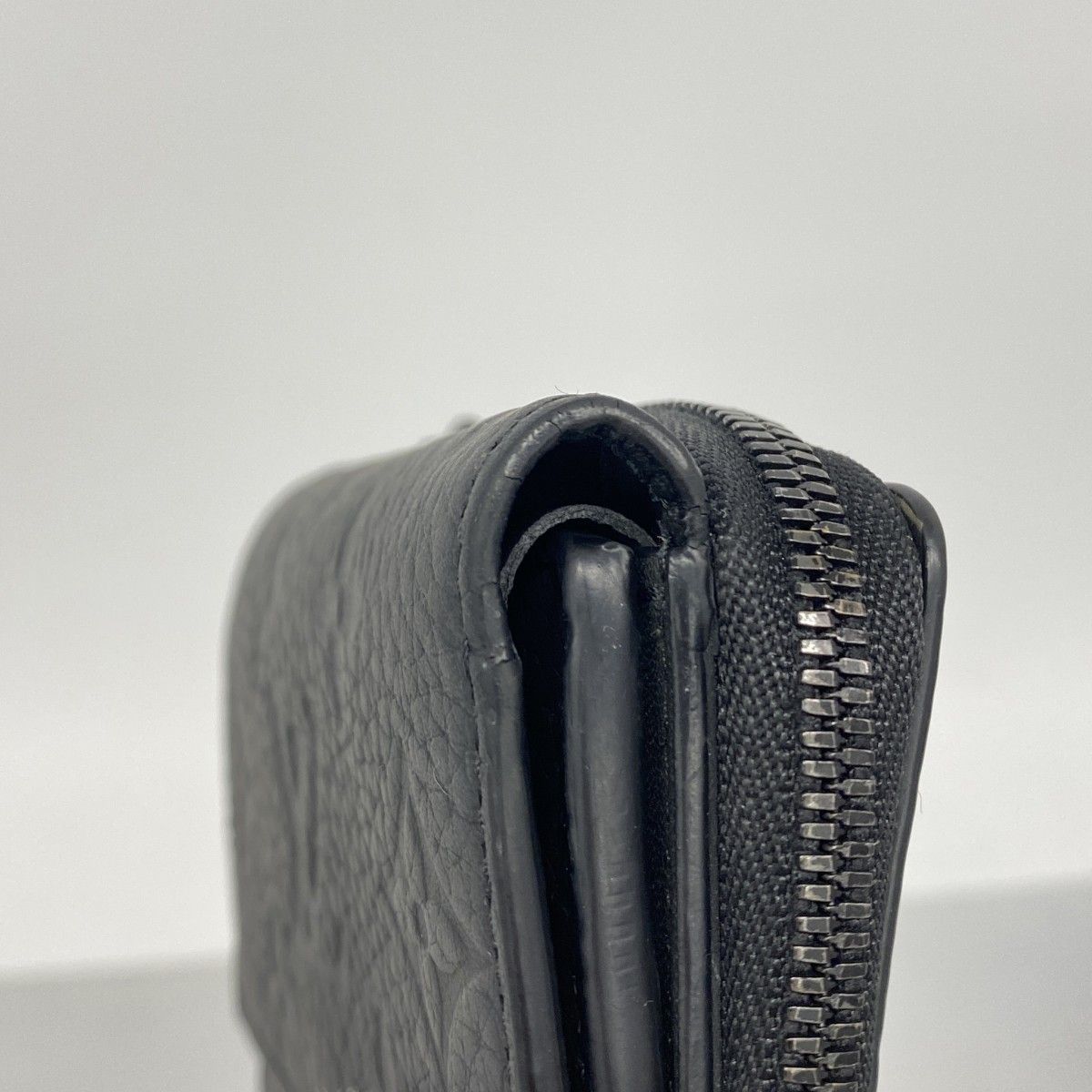 Louis Vuitton Trifold Wallet Monogram Empreinte Portefeuille Pilot Noir — view 7