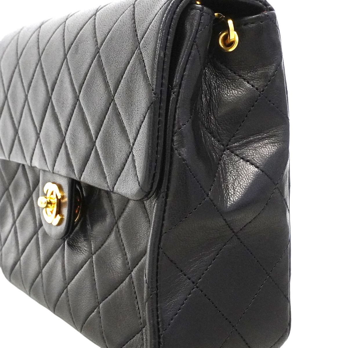 Chanel Shoulder Bag Mini Quilted Lambskin Black Gold — view 7