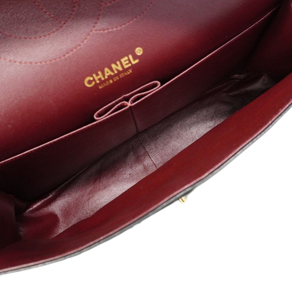 Chanel Shoulder Bag Maxi Quilted Lambskin Black Gold — view 4