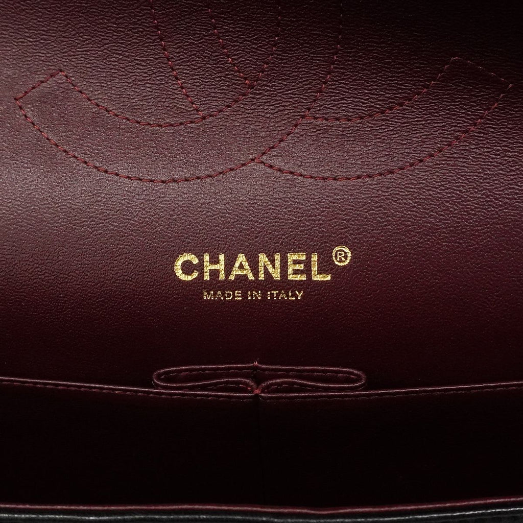 Chanel Shoulder Bag Maxi Quilted Lambskin Black Gold — view 5