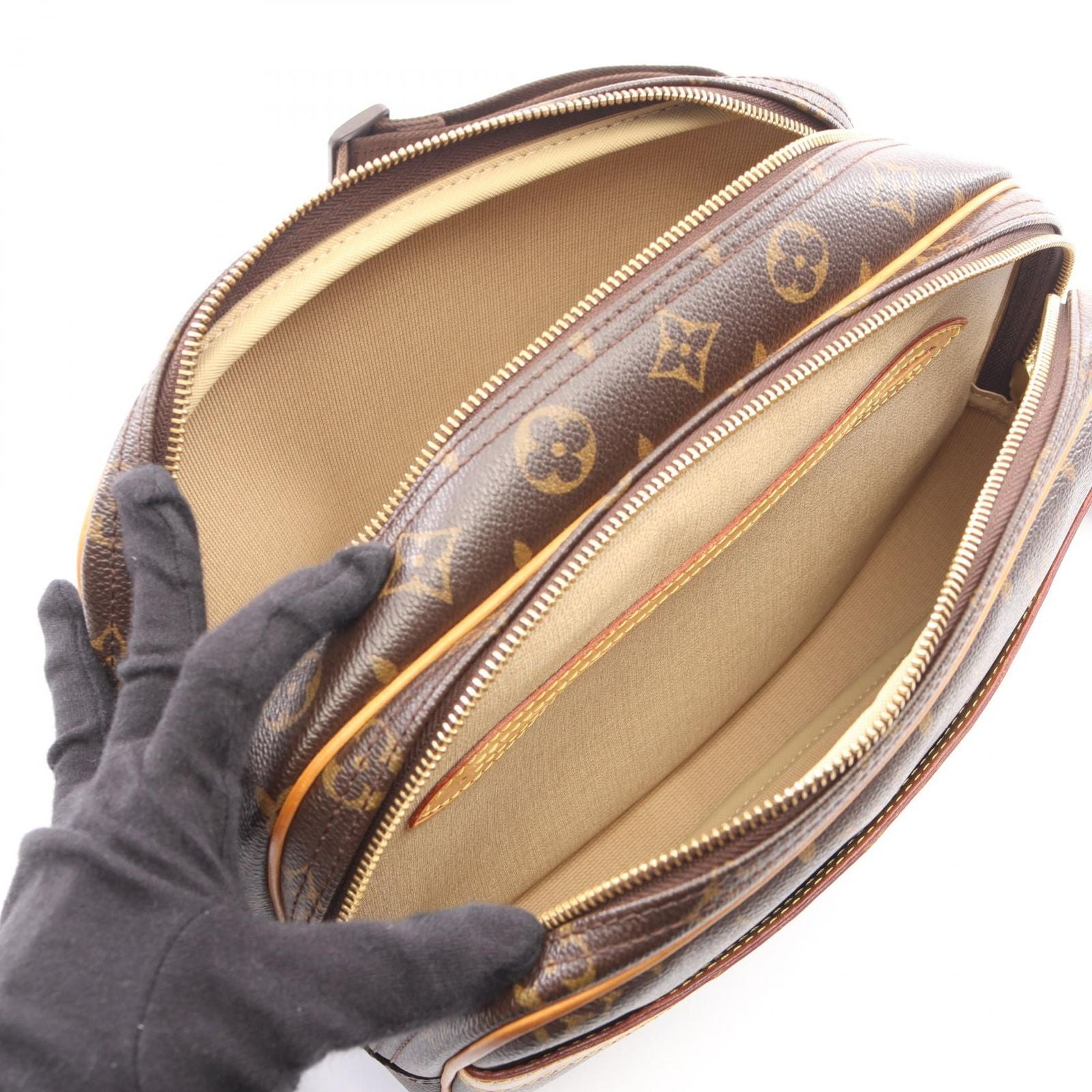 Louis Vuitton Shoulder Bag Reporter PM Canvas Leather — view 3