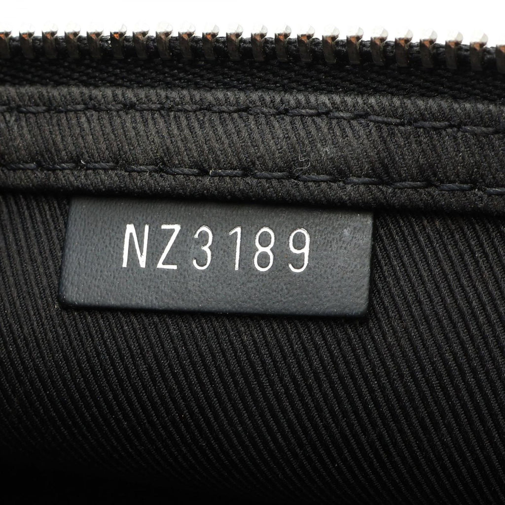 Louis Vuitton Pouch Cube de Langemont PM Leather — view 5
