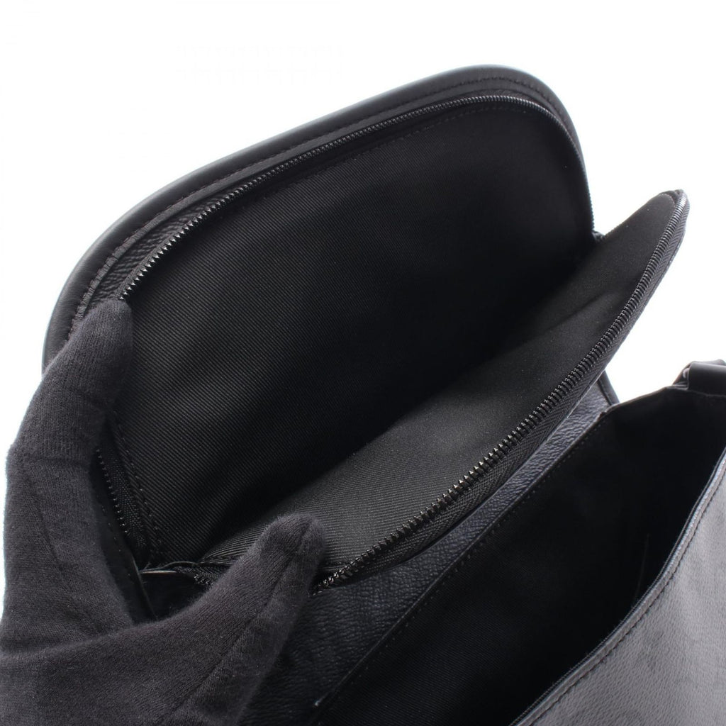 Louis Vuitton Shoulder Bag Pulse Messenger Canvas Leather — view 5