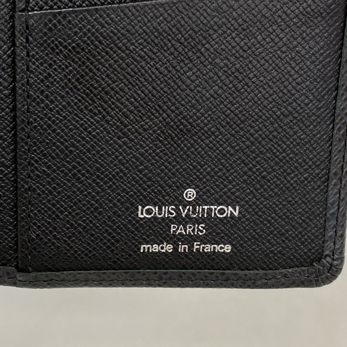 Louis Vuitton Wallet Taiga Portefeuille Brazza Ardoise — view 4