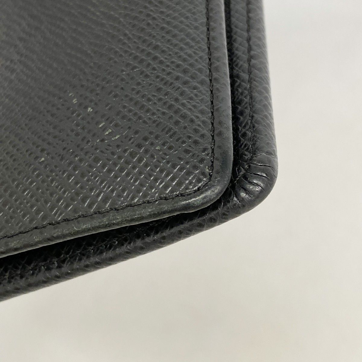 Louis Vuitton Wallet Taiga Portefeuille Brazza Ardoise — view 7
