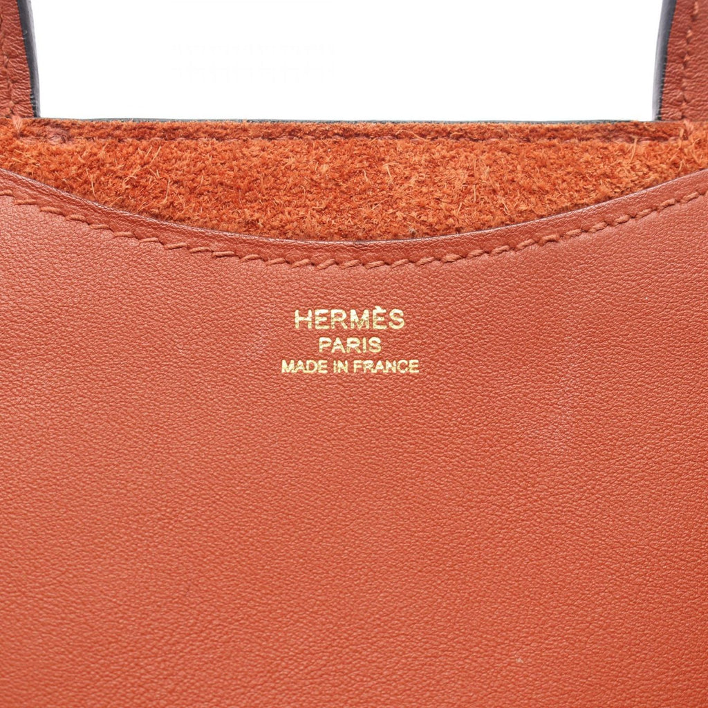 Hermes Handbag in the Loop 18 Brick Leather — view 4