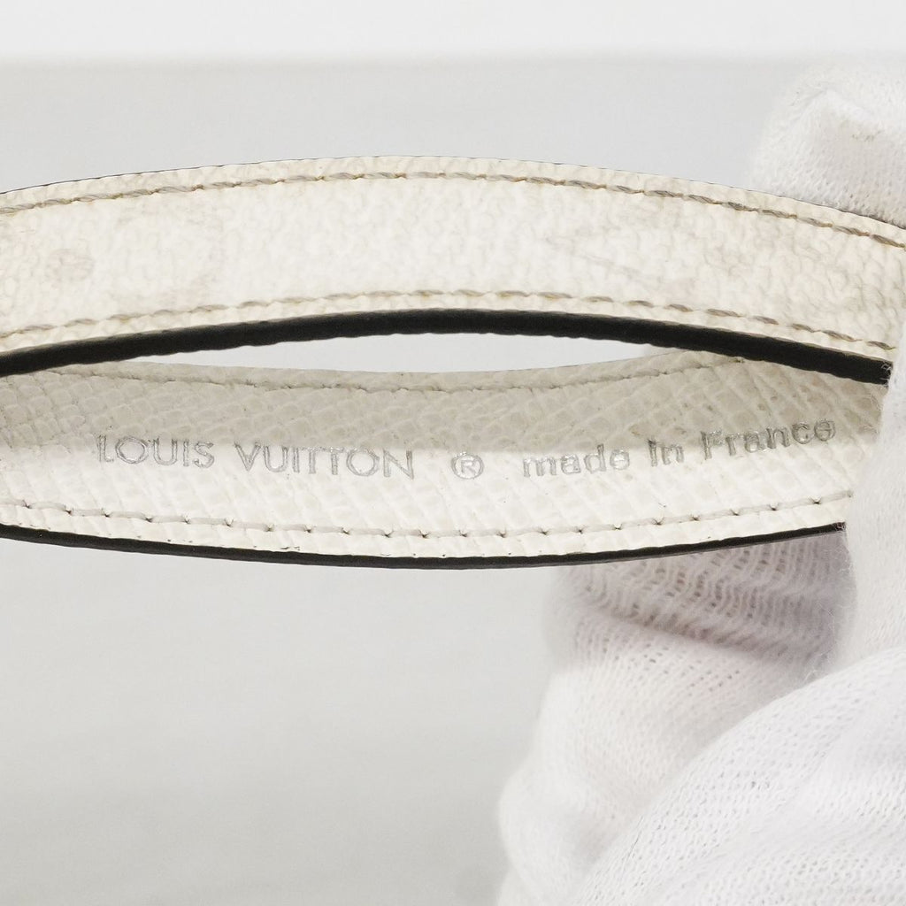 Louis Vuitton Key Holder Charm Monogram Eclipse White Dragonne — view 2