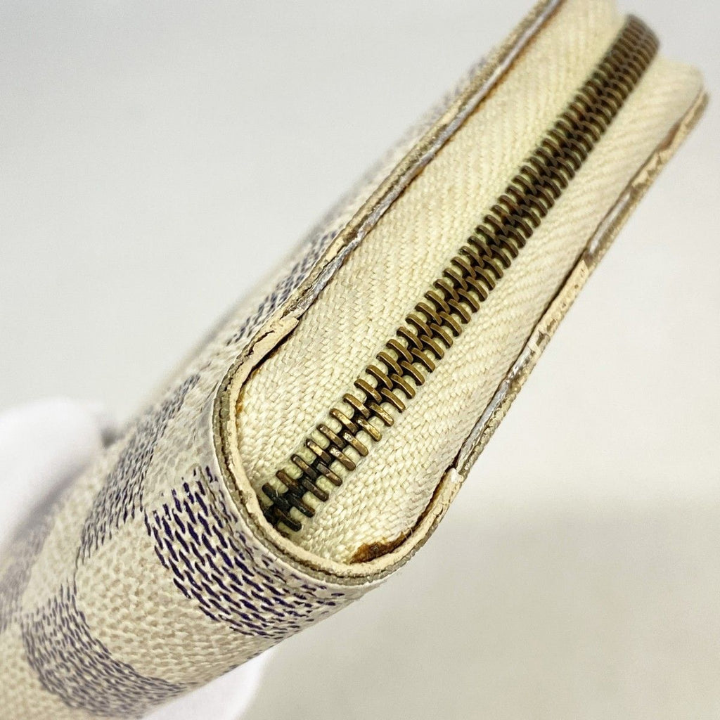 Louis Vuitton Coin Case Damier Azur Zippy Purse White — view 5