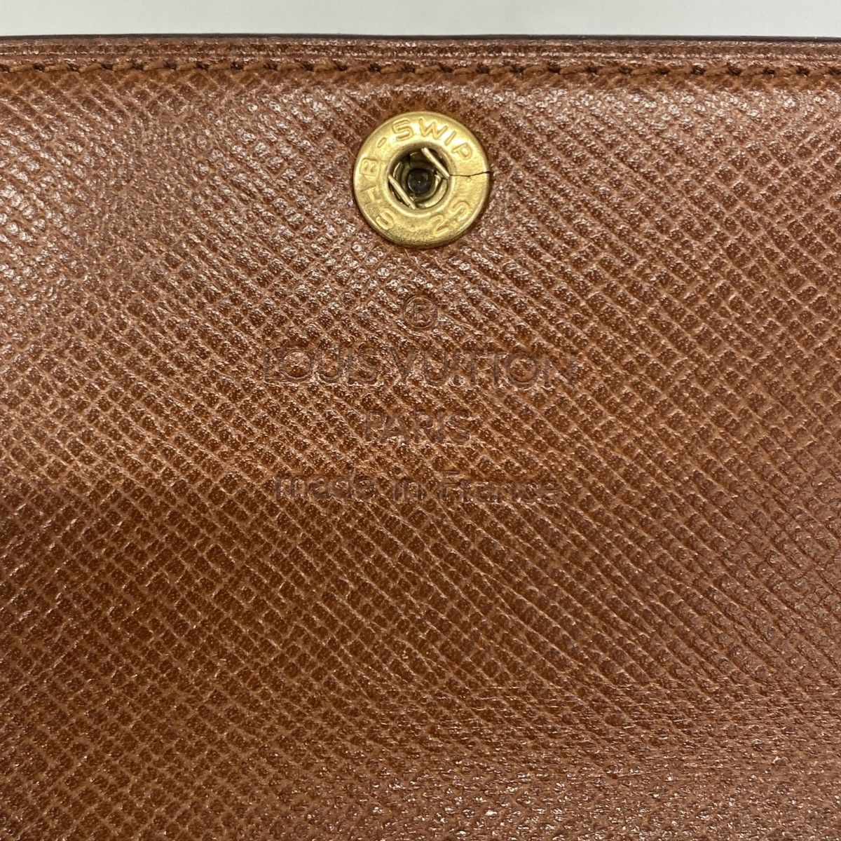 Louis Vuitton Key Case Monogram Multicles 4 Brown Key Holder — view 4