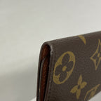 Louis Vuitton Key Case Monogram Multicles 4 Brown Key Holder — view 5