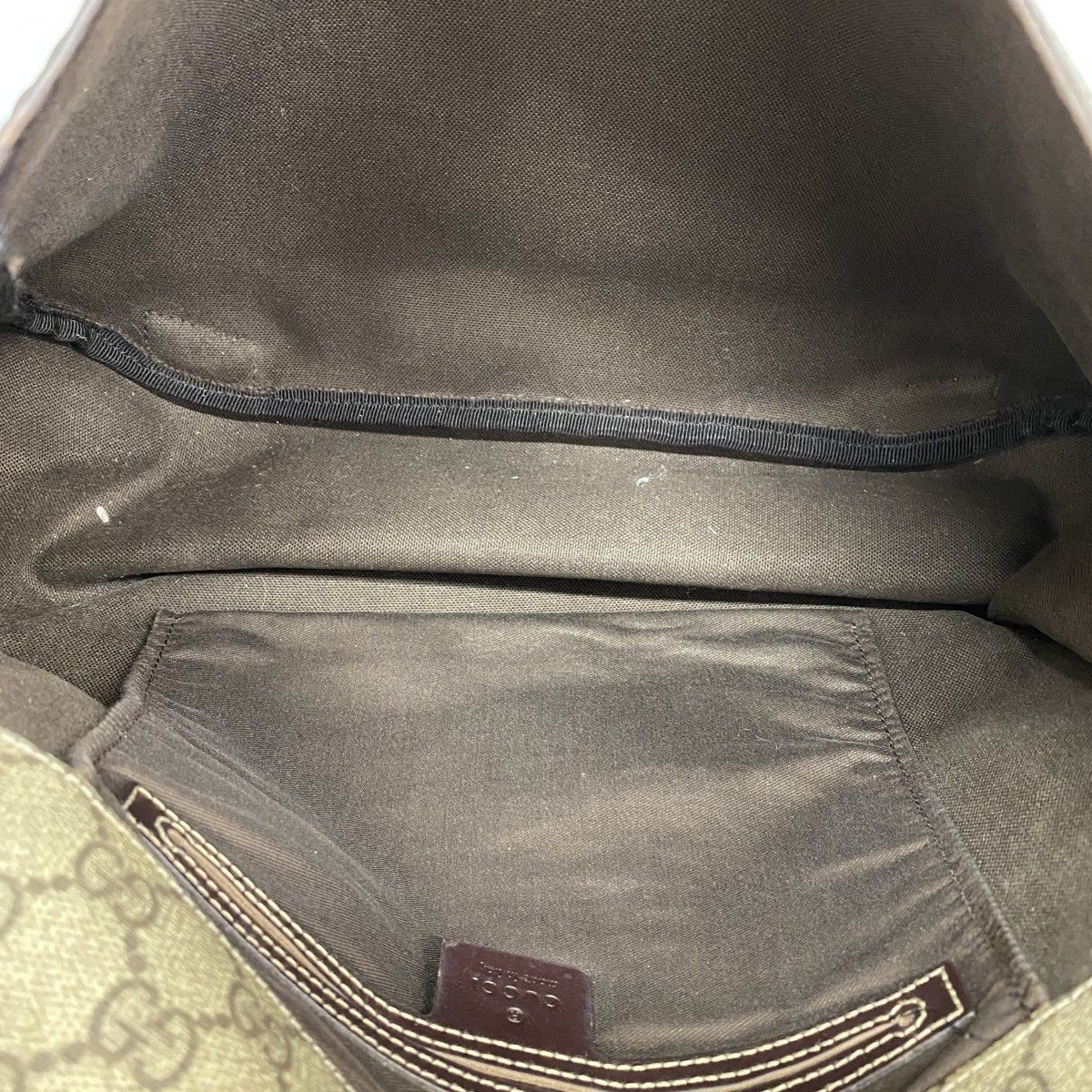 Gucci Shoulder Bag GG Supreme Brown Champagne Gold — view 4