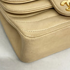 Chanel Shoulder Bag Lambskin Beige Gold — view 8