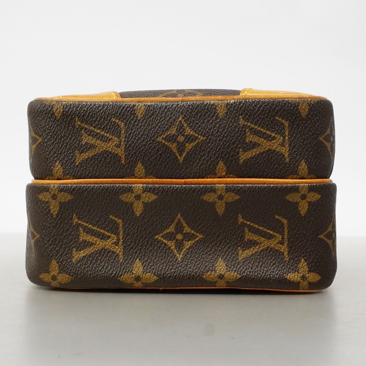 Louis Vuitton Shoulder Bag Monogram Amazon Brown — view 3