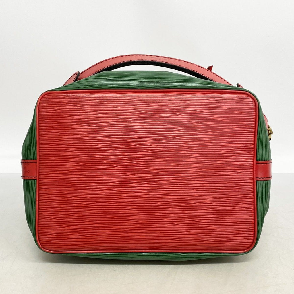 Louis Vuitton Shoulder Bag Epi Petit Noe Borneo Green Castilian — view 3