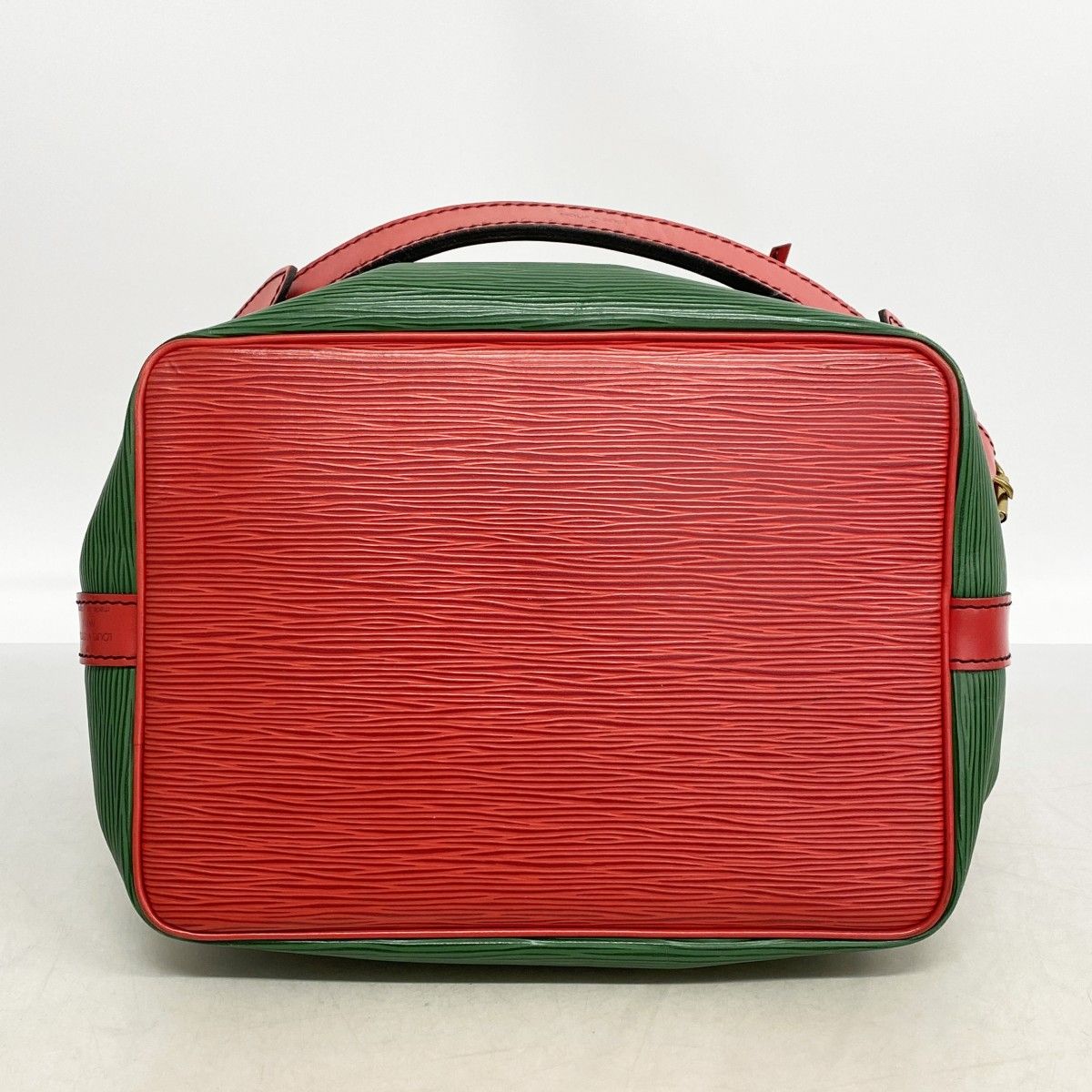 Louis Vuitton Shoulder Bag Epi Petit Noe Borneo Green Castilian — view 3