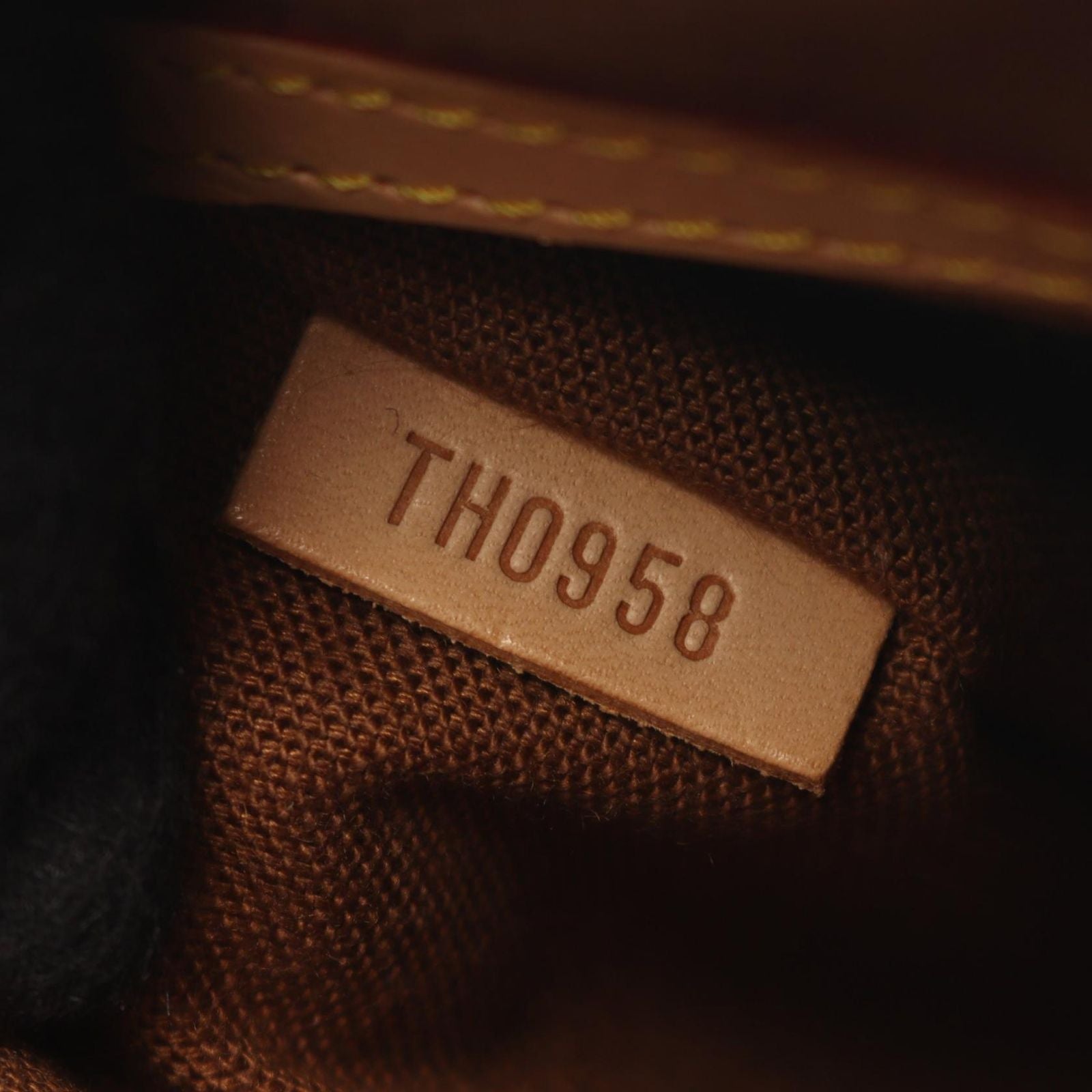 Louis Vuitton Handbag Alma PM Monogram Canvas Leather — view 5