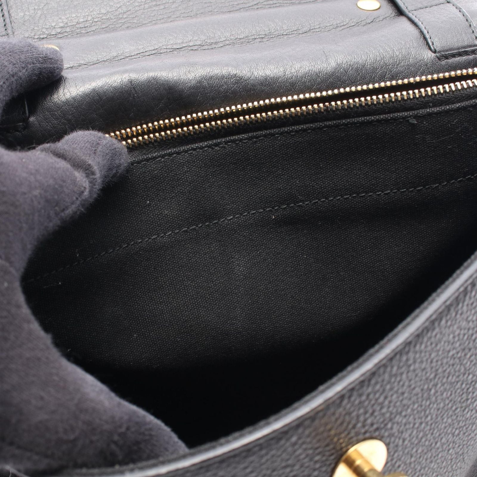 Saint Laurent Paris Handbag Muse Two 2-Way Black Leather — view 5
