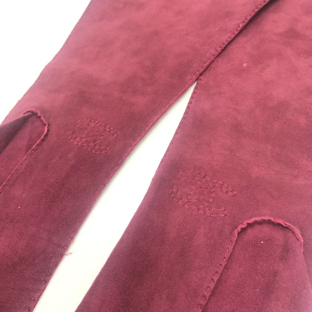 Chanel Gloves CC Logo Suede Wine — view 5