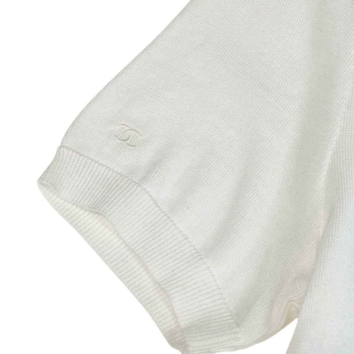 Chanel CC Logo Short Sleeve Knit Sweater 40 White Cotton — view 6