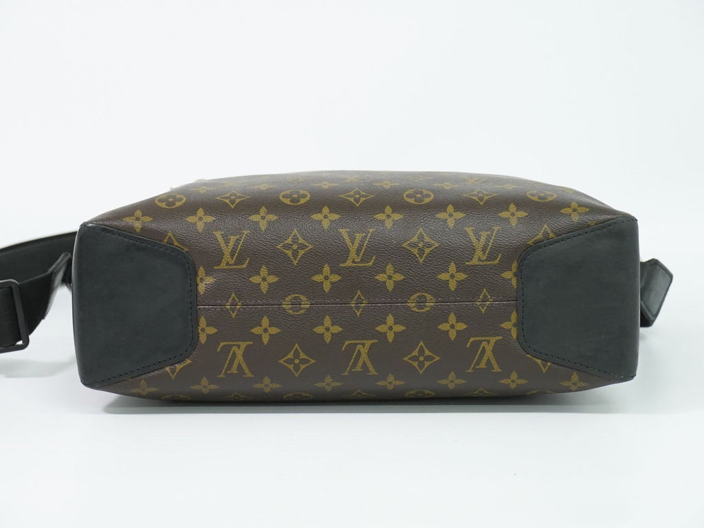 Louis Vuitton LV Torres Monogram Macassar Shoulder Bag Brown Black — view 3