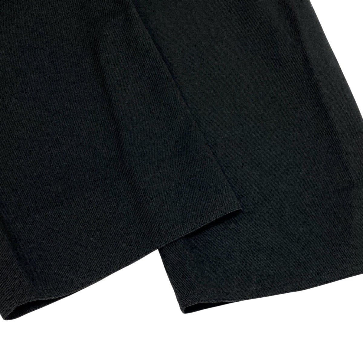 Chanel CC Logo Embroidery Black Denim Pants 36 — view 6