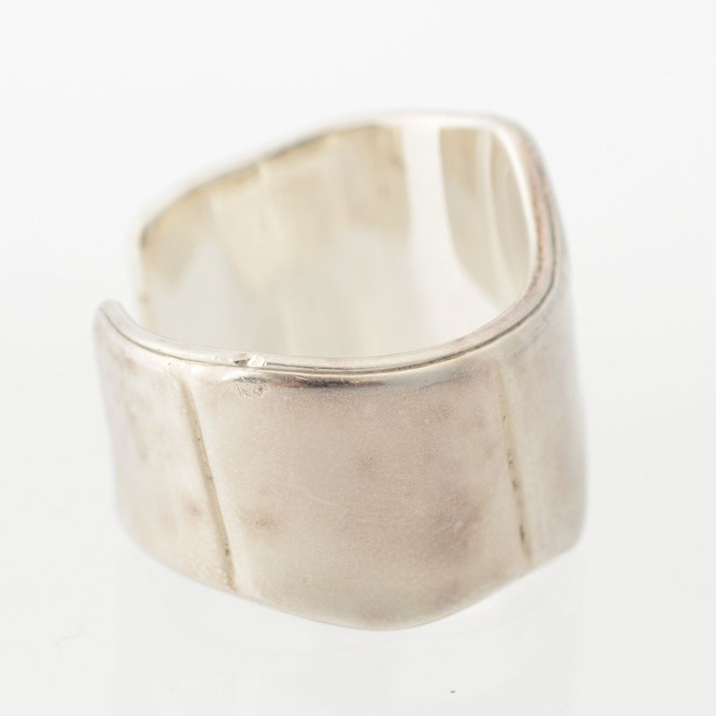 Hermes Memoire Croco Bamboo Pattern Ring Ali Silver — view 5
