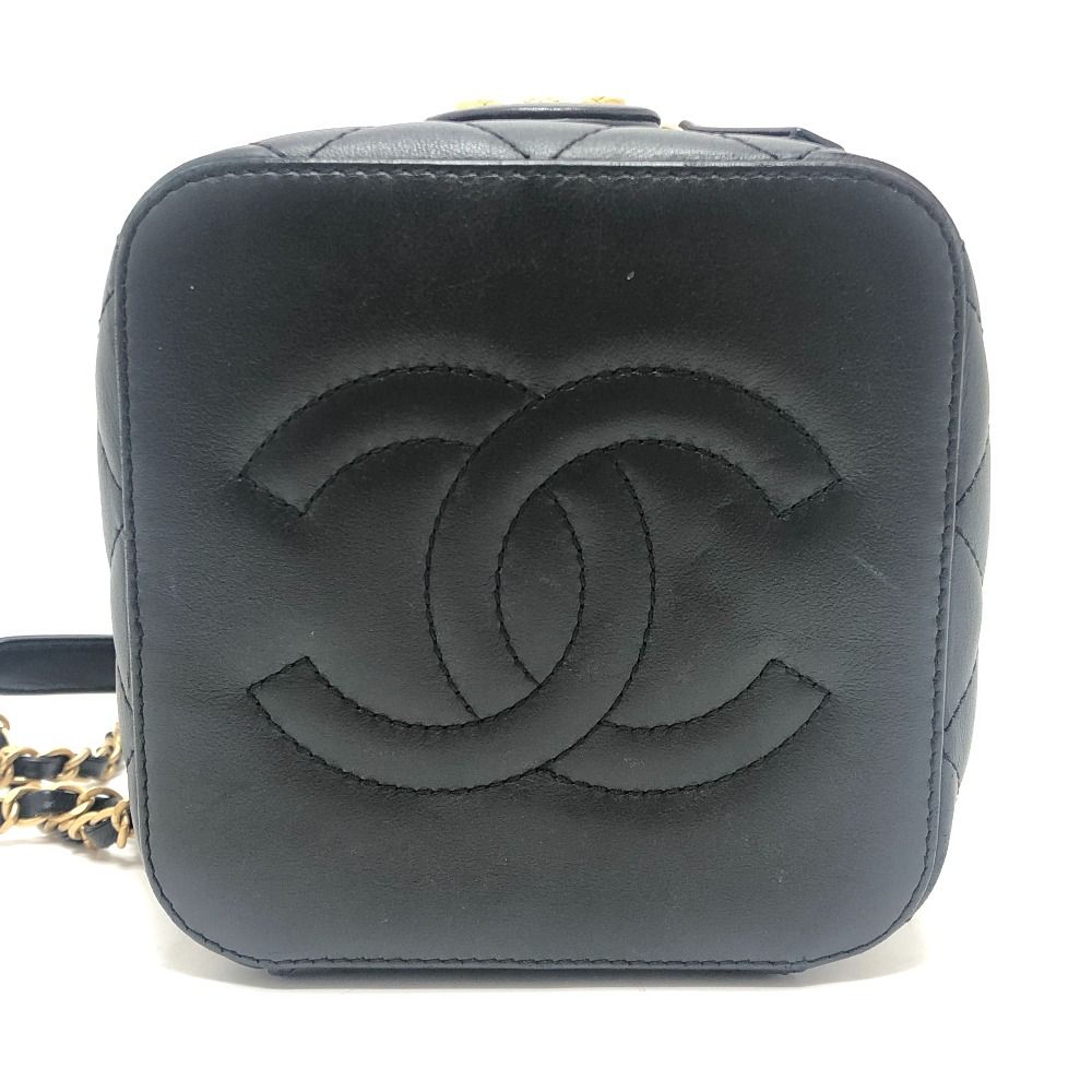 Chanel Shoulder Bag CC Logo Lambskin Black — view 5
