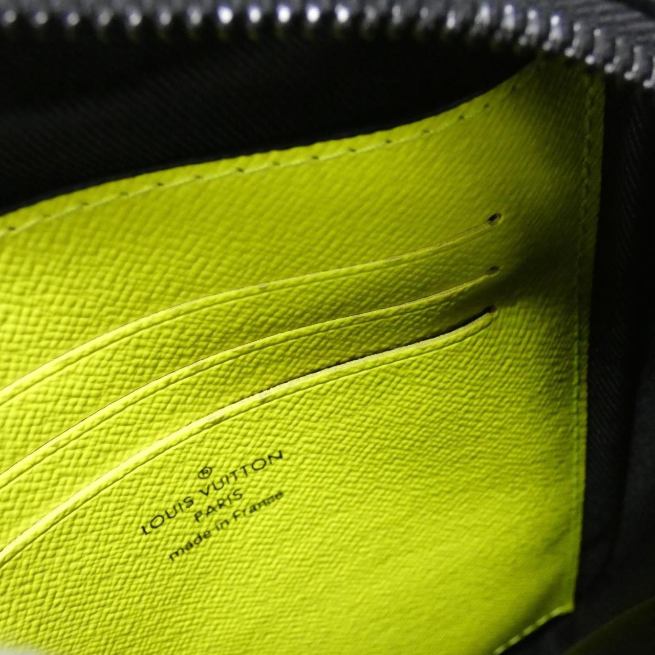 Louis Vuitton Monogram Christopher Wearable Wallet Shoulder — view 3